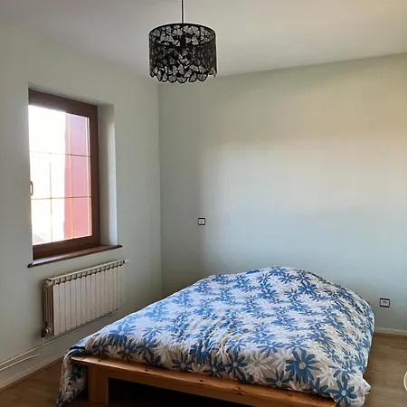 Indépendant 8 Personnes - Ferme Les Bruyères 1814 Appartement