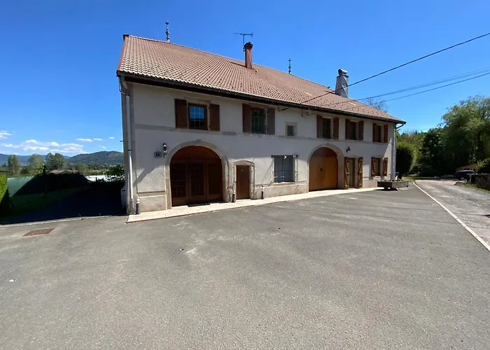 Spacieux 8 Personnes - Saint Joseph Des Bruyeres 1814 公寓 *